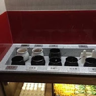 糧倉1號店頂級麻辣鴛鴦鍋