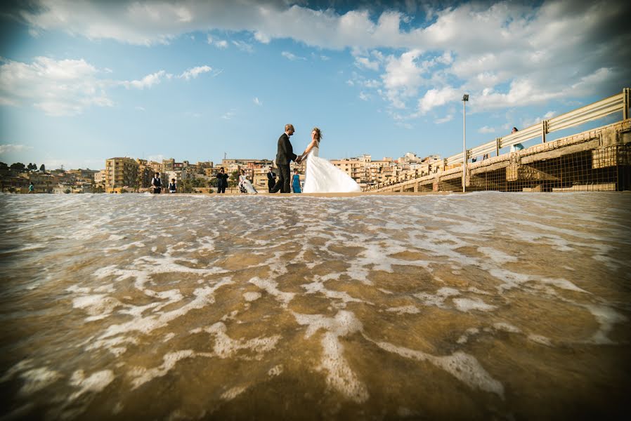 Jurufoto perkahwinan Lucia Pulvirenti (pulvirenti). Foto pada 3 Ogos 2016