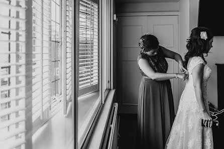 Wedding photographer Sara Kirkham (pixietteinthece). Photo of 22 November 2016