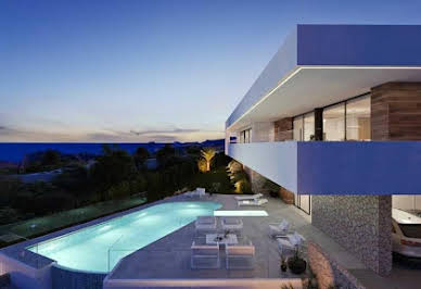 Villa with pool and terrace 5