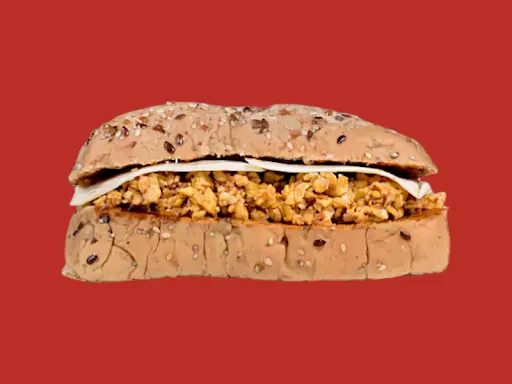 Spicy Scrambled Egg Sandwich