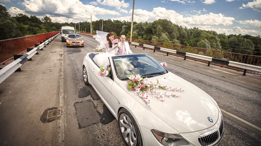 Vestuvių fotografas Vasiliy Baturin (thebat). Nuotrauka 2014 kovo 14