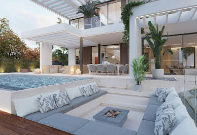 House with pool and terrace 8