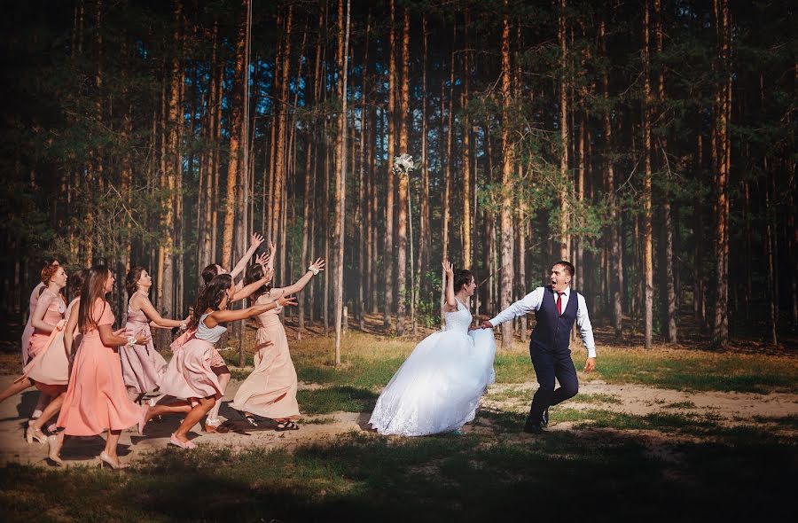 Wedding photographer Olga Nikolaeva (avrelkina). Photo of 2 September 2018