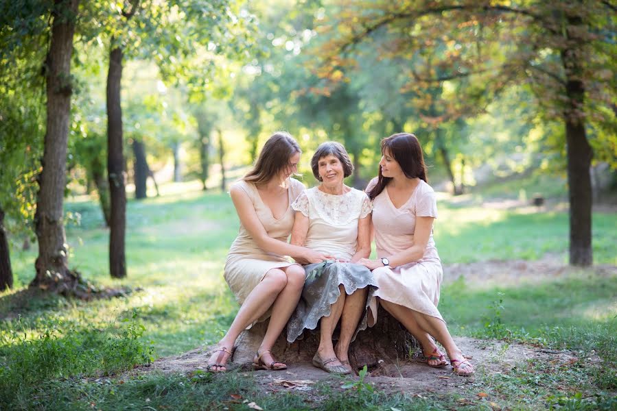 Fotografo di matrimoni Tata Lark (tatalark). Foto del 27 agosto 2019