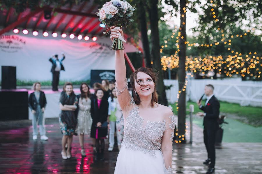 Wedding photographer Kseniya Krutova (koff). Photo of 18 September 2017