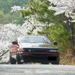 カローラレビン AE86