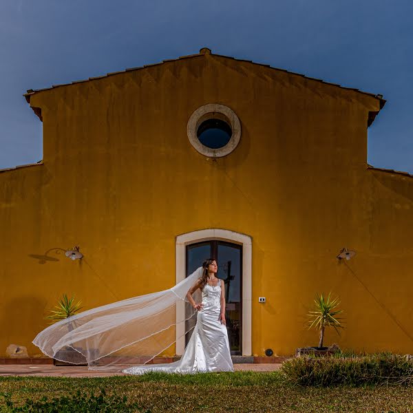 Fotografo di matrimoni Saverio Salvemini (saveriosalvemini). Foto del 11 luglio 2019