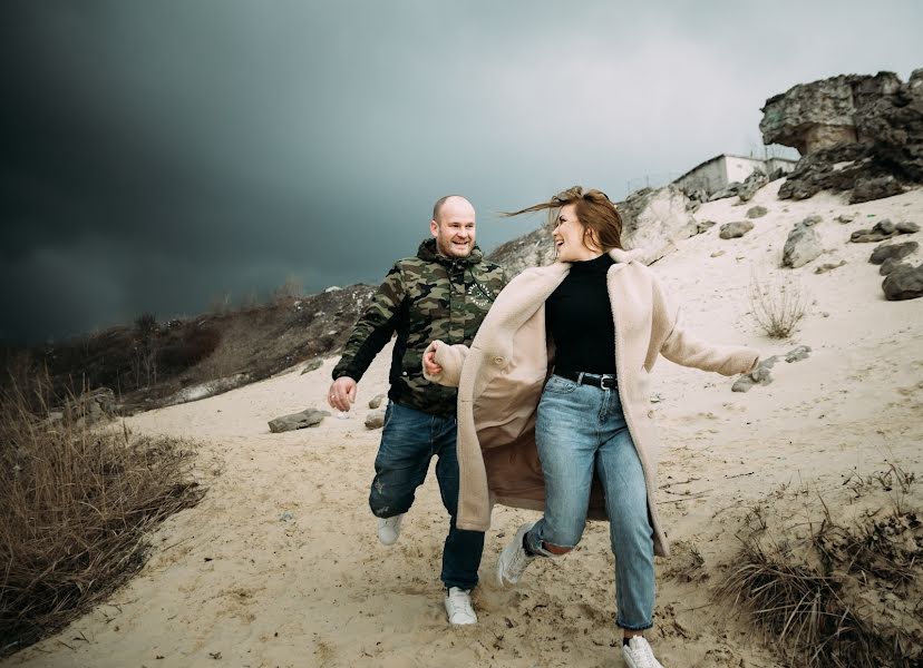 Fotógrafo de casamento Sergey Sadokhin (sergeyschastye). Foto de 22 de março 2020