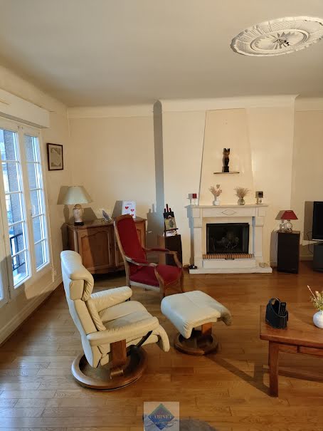 Vente appartement 4 pièces 146.8 m² à Abbeville (80100), 211 000 €