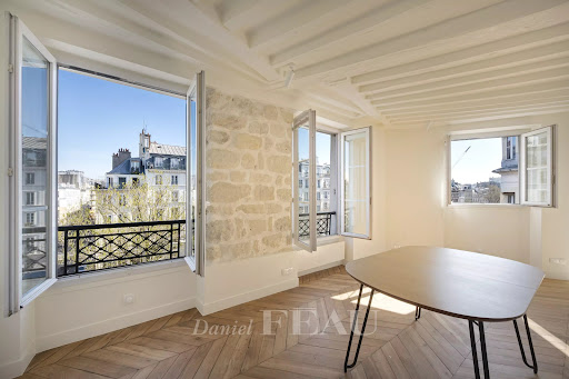 Apartment 4