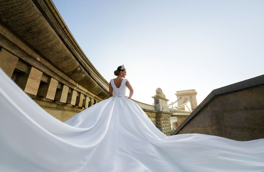 Fotograful de nuntă Csaba Vámos (csabavamos). Fotografia din 20 iulie 2019