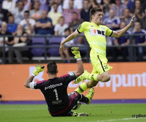 Geen posters van Véronique De Kock vroeger bij Thomas Foket: "Wel skateboarders en een hele grote van... Anderlecht"