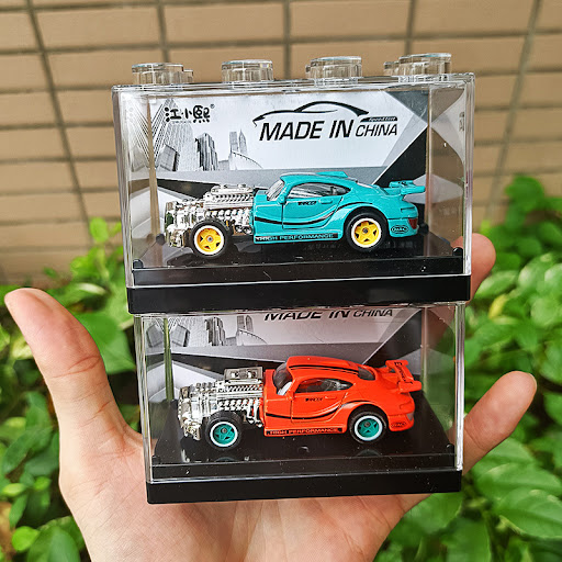 Title 11, Alloy Car Model Toy Boy Durable and detailed to...