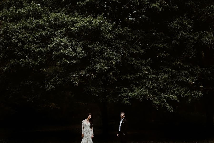 Fotógrafo de bodas Autumn Harrison (autumnberrier). Foto del 8 de septiembre 2019