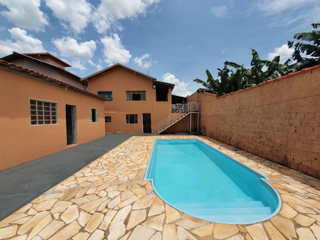 Casas à venda Jardim São Domingos