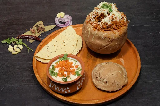 Veg Dum Matka Biryani