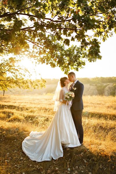 Wedding photographer Artem Dolzhenko (artdlzhnko). Photo of 10 October 2016