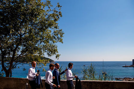 Fotografo di matrimoni Veronica Arevalo (veroarevalo). Foto del 16 aprile 2020