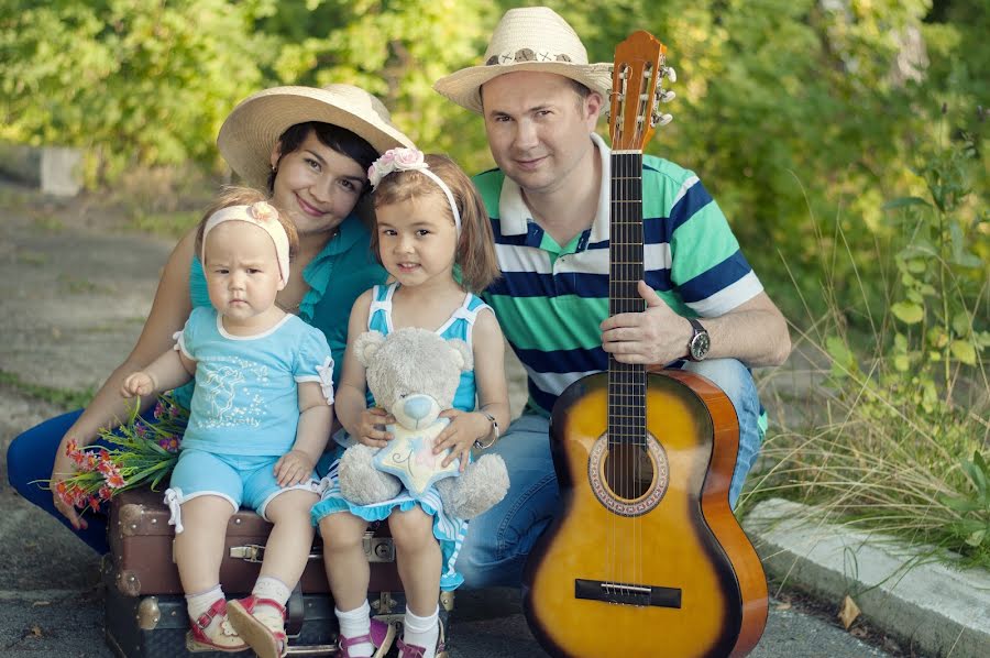 Fotógrafo de casamento Vadim Bakhtgareev (vadim7). Foto de 11 de agosto 2014