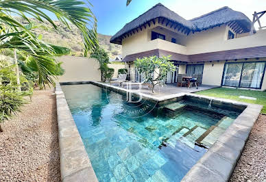 Villa with pool 5