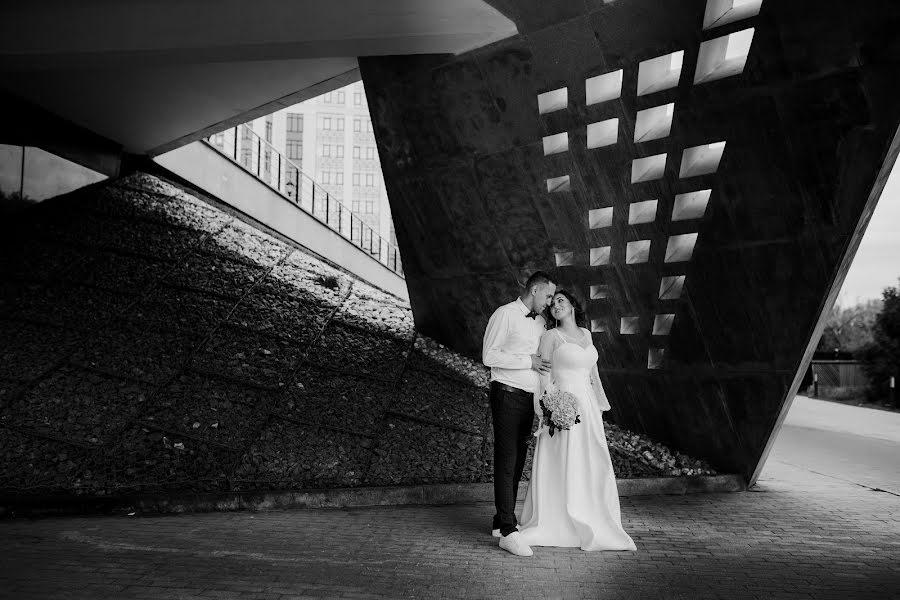 Wedding photographer Dmitriy Li (kalimera). Photo of 16 October 2020