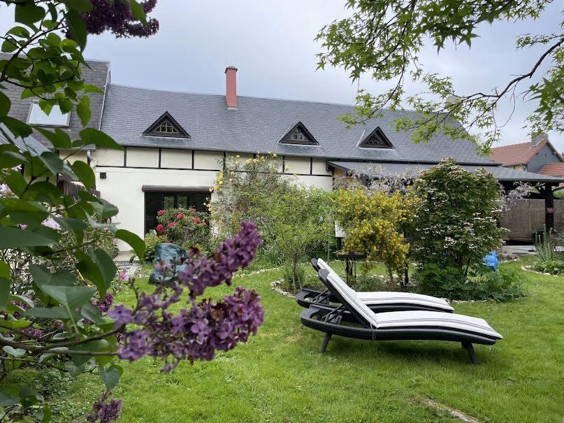 Vente maison 5 pièces 110.08 m² à Lyons-la-Forêt (27480), 189 000 €