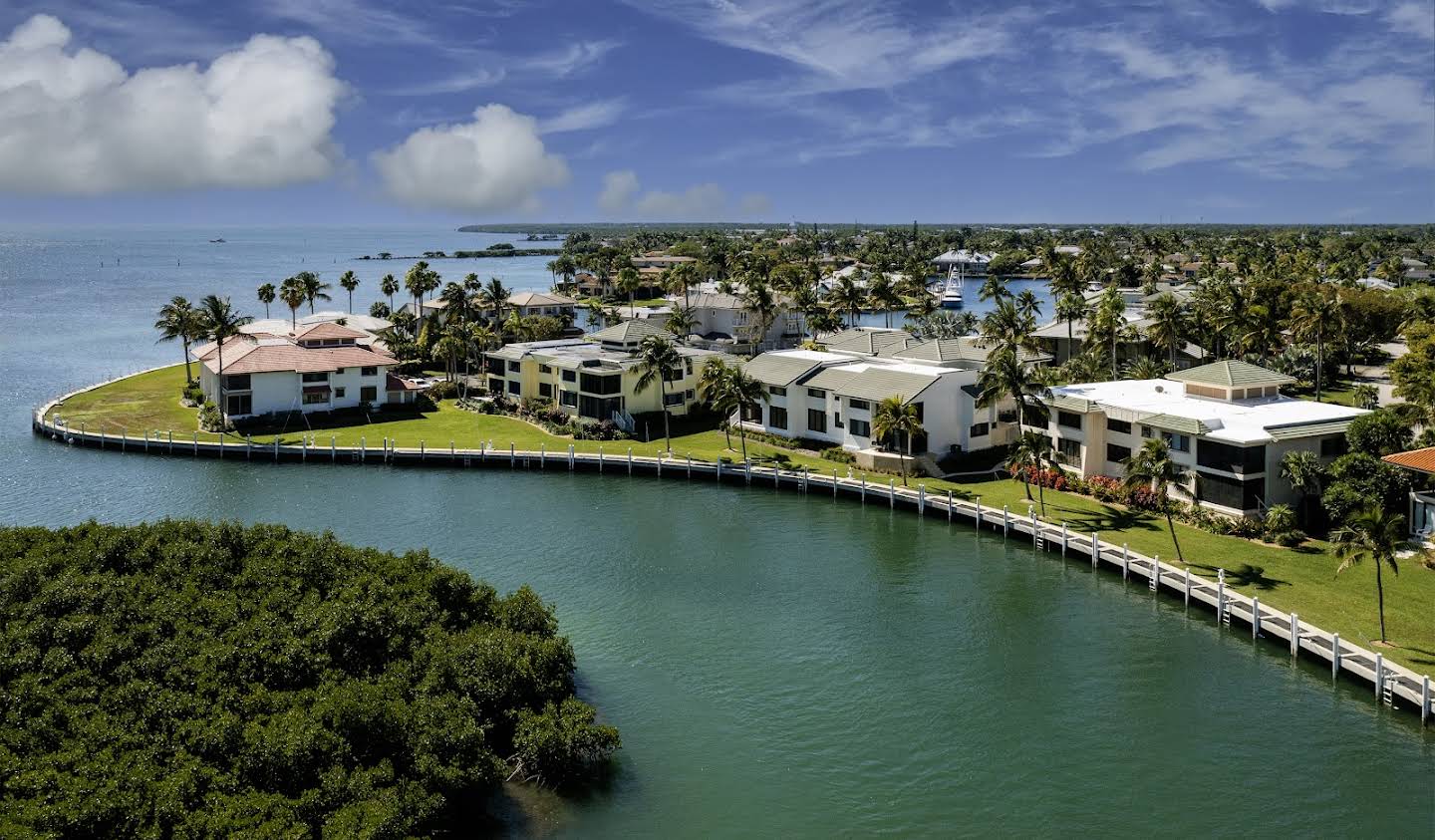 Apartment with pool Key Largo