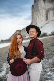 Fotógrafo de casamento Alya Malinovarenevaya (alyaalloha). Foto de 15 de janeiro 2021