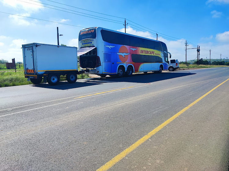 Passengers on an Intercape bus were robbed by four gunmen in Pietermaritzburg after it broke down.