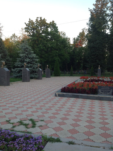 Памятник Погибшим Воинам 