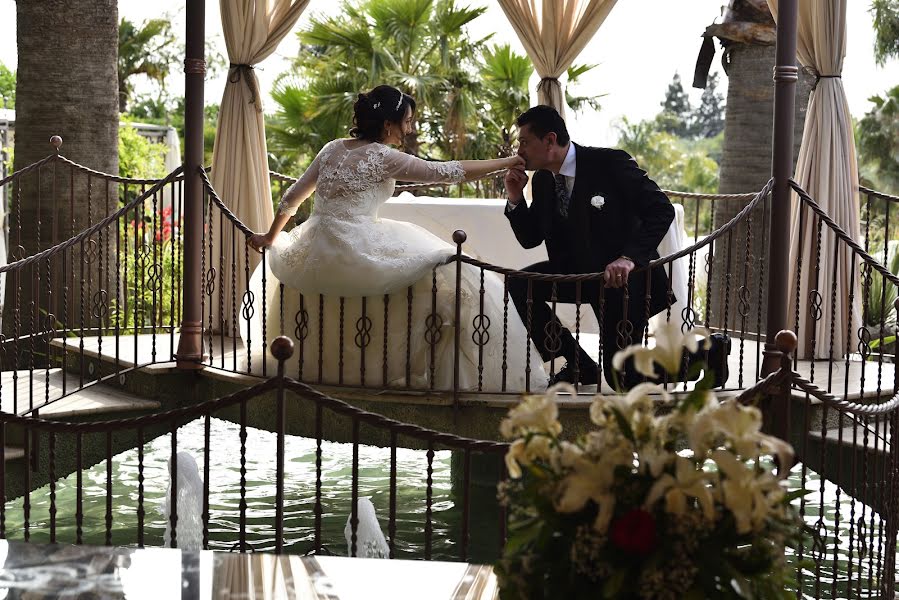 Fotografo di matrimoni Luca Quartinieri (q10studios). Foto del 8 ottobre 2018