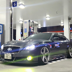フーガ 51