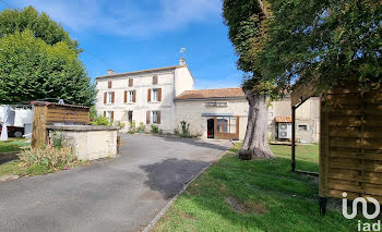 maison à Saint-Saturnin (16)