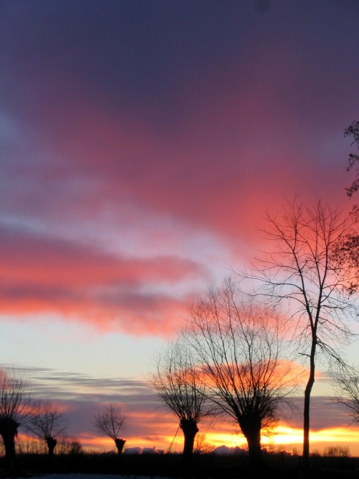 Alba rossa a Staffarda di Pierre