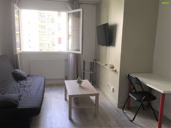 appartement à Courbevoie (92)