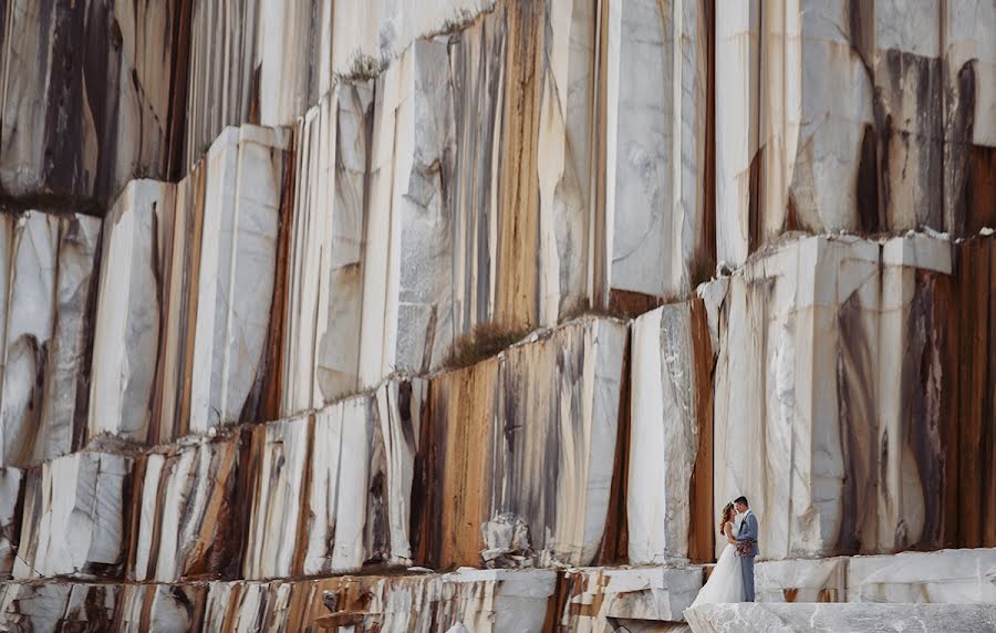 Fotógrafo de casamento Elina Shumkova (ellina-sh). Foto de 5 de agosto 2015