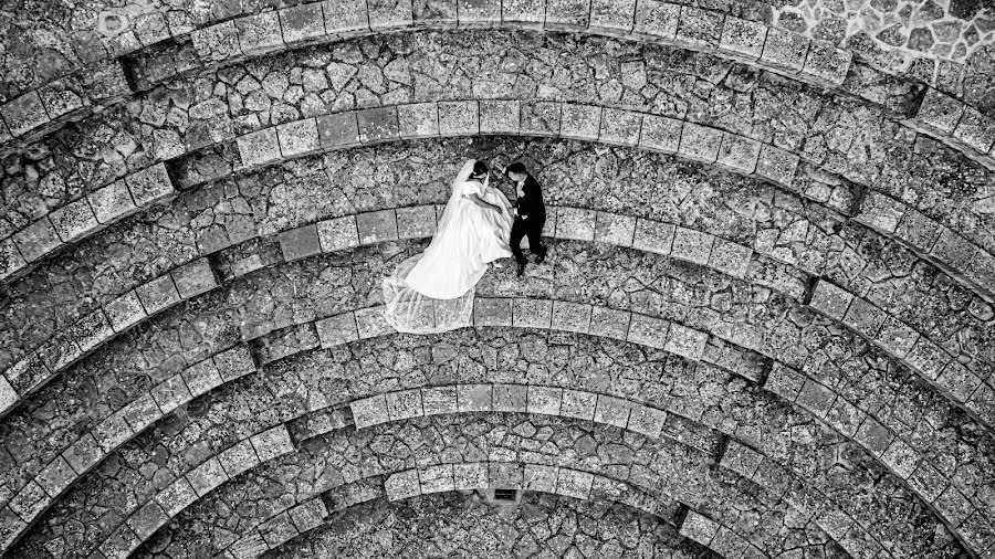 Vestuvių fotografas Gennaro Longobardi (gennaro23). Nuotrauka 2023 sausio 3