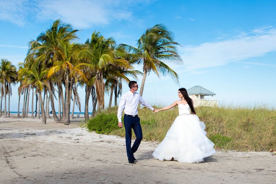 Wedding photographer Irina Iksanova (iksanova). Photo of 13 September 2018