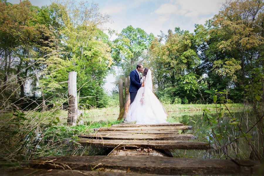 Photographe de mariage Lydia Pribulova (pribuloval). Photo du 16 avril 2019