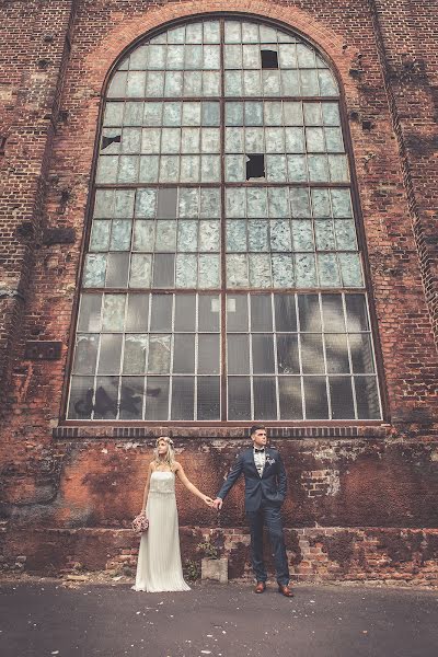 Fotógrafo de bodas Dennis Blechner (bildsuchtcom). Foto del 4 de marzo 2019