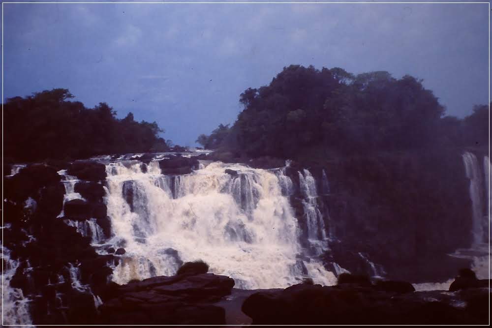 As cataratas inundadas do Guairá