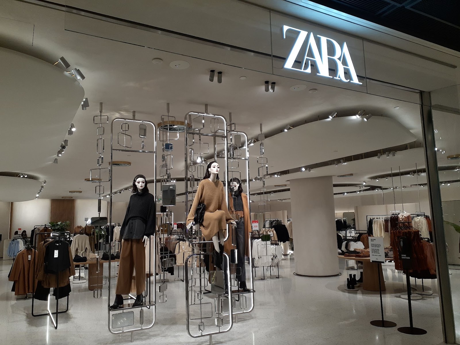 All About the Zara Influencer Program