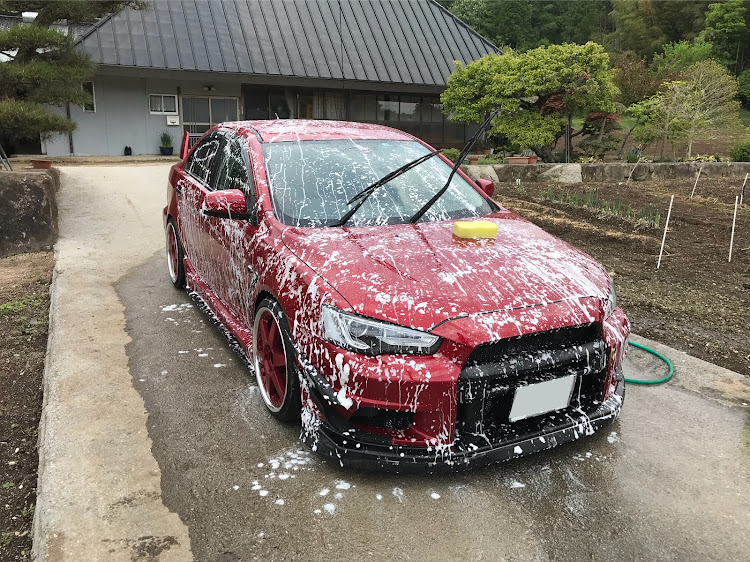 ギャランフォルティスの雨の日ショット・一眼レフ・洗車・ホリデースタイルに関するカスタム事例の投稿画像3枚目