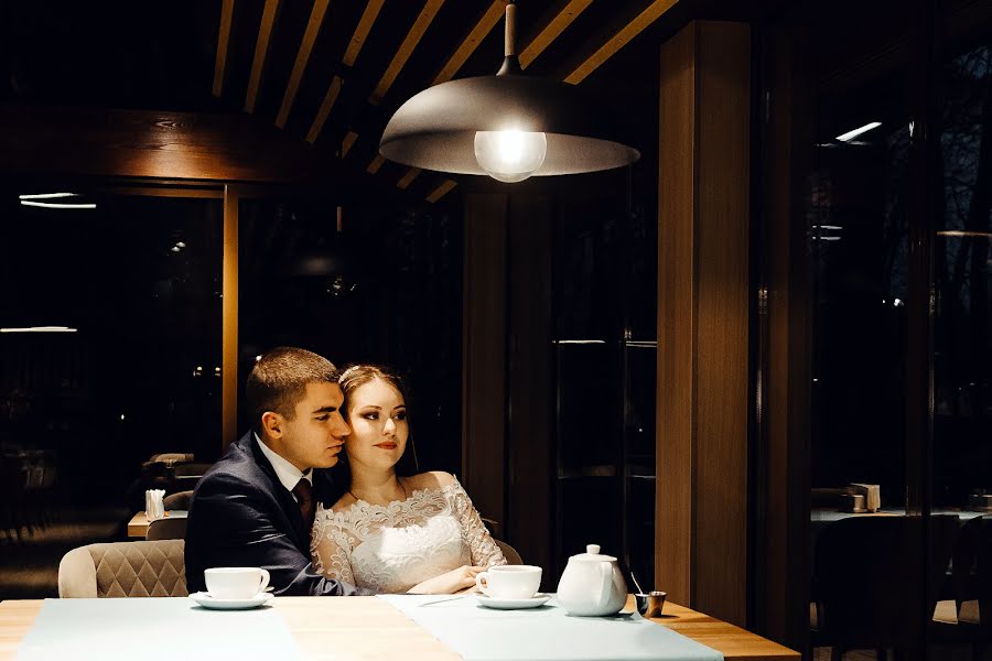 Wedding photographer Roman Yankovskiy (fotorom). Photo of 31 January 2022