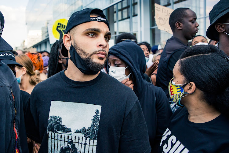 Speler van PSG gaat mee de straat op in manifestaties tegen racisme