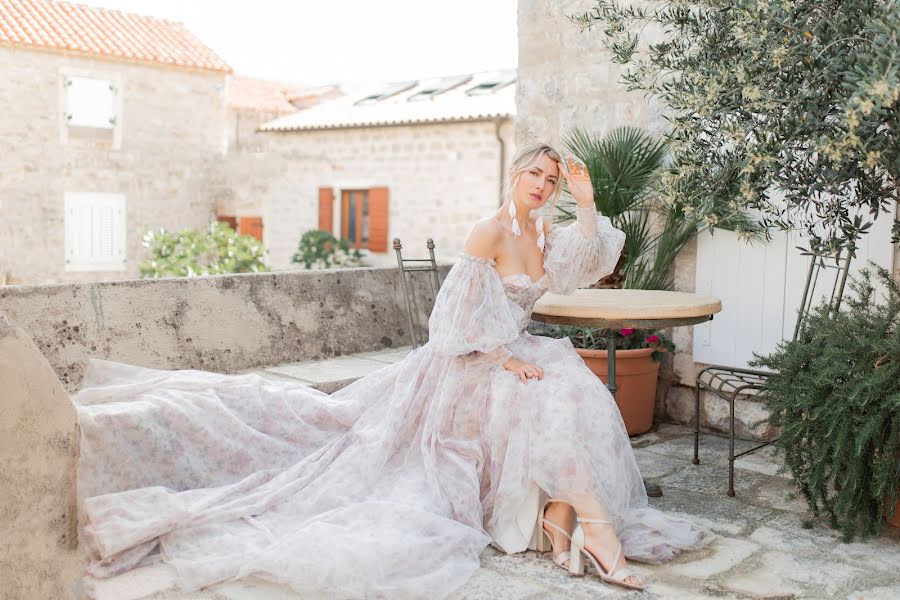 Fotografo di matrimoni Aleksandra Voznyuk (kalibri). Foto del 31 maggio 2022