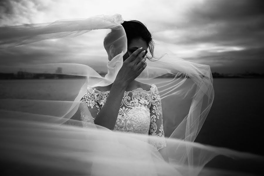 婚禮攝影師Ilya Lobov（ilyailya）。2019 1月22日的照片