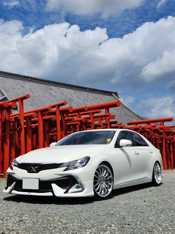 マークXの8月もよろしくお願いします・熱中症に気をつけて!!・〇〇と愛車シリーズ・🐼・君と夏の終わり〜♪に関するカスタム事例の投稿画像4枚目