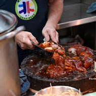 矮仔財滷肉飯